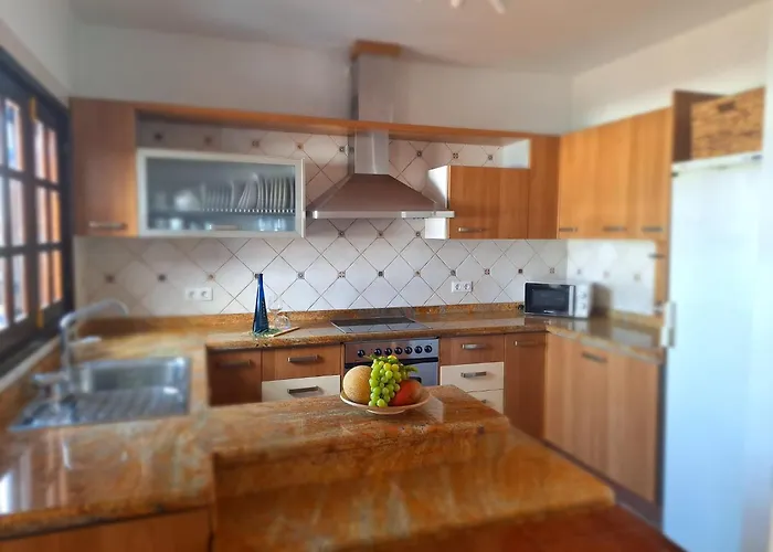 Mar En Calma Teguise (Lanzarote)